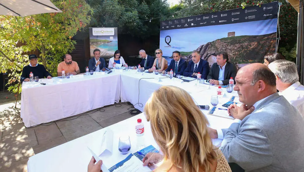 Constituci&oacute;n del comit&eacute; de gobernanza de Costa Quebrada, candidato a geoparque mundial de la UNESCO