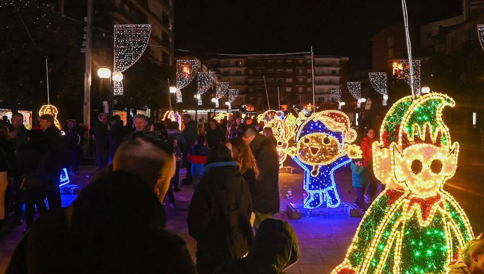 Alumbrado navide&ntilde;o de Torrelavega en las Navidades de 2022