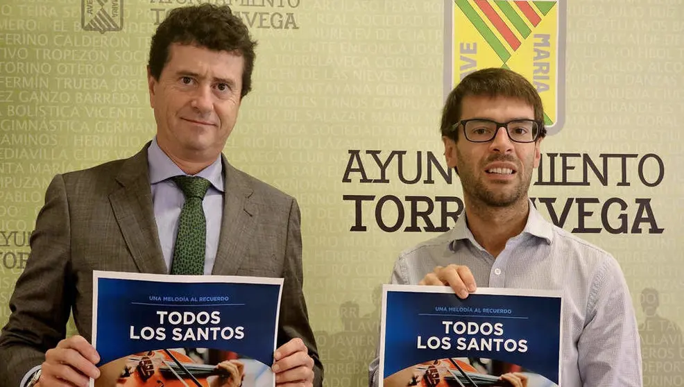 Gonzalo Trugeda y Borja Sainz presentan la sexta edici&Atilde;&sup3;n de 'Una melod&Atilde;&shy;a para el recuerdo' AYUNTAMIENTO DE TORRELAVEGA 30:10:2023