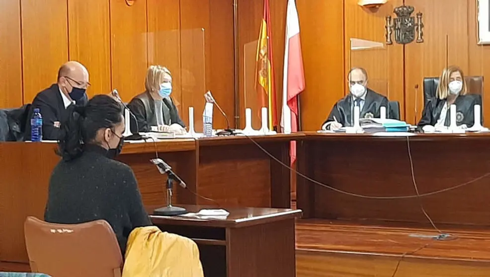 Juicio a la prostituta rumana condenada por estafar casi un mill&oacute;n de euros a un cliente que conoci&oacute; en el club de alterne donde trabajaba enn Cantabria
