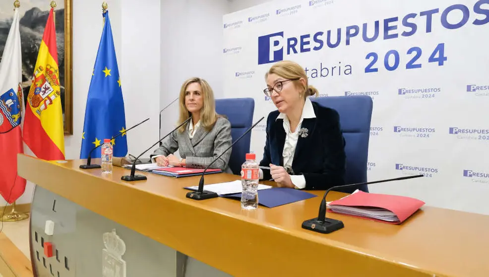 La consejera de Cultura, Turismo y Deporte, Eva Guillermina Fern&aacute;ndez, informa de los presupuestos de su departamento para 2024