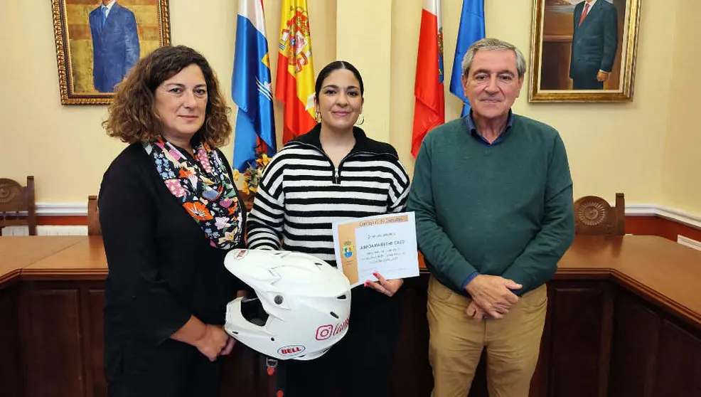 Recepci&oacute;n de la piloto Ainhoa Maibeche