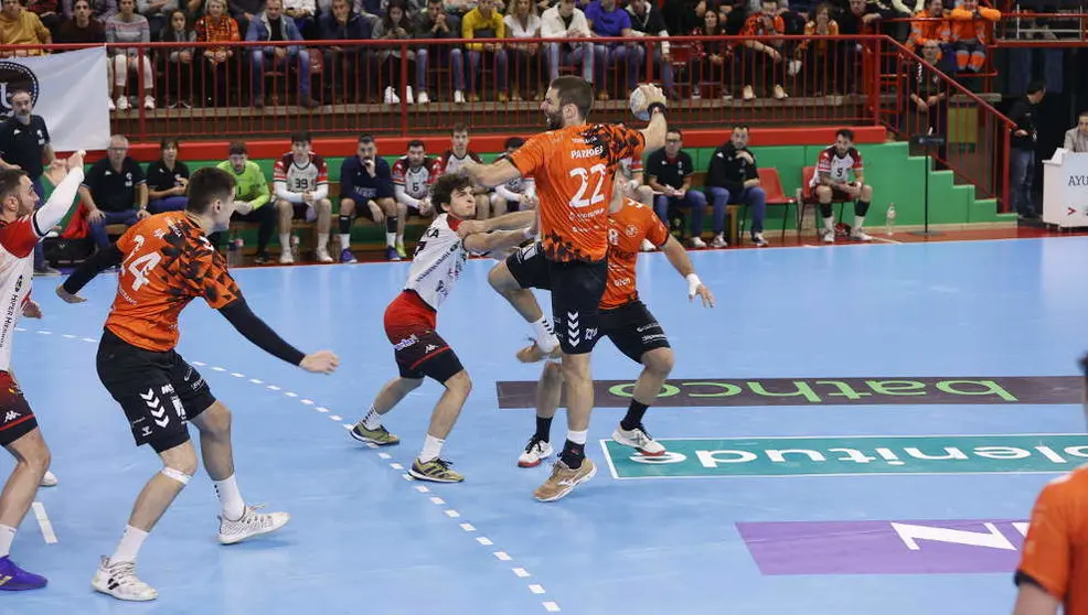 Pablo Paredes | Firma- BMTorrelavega