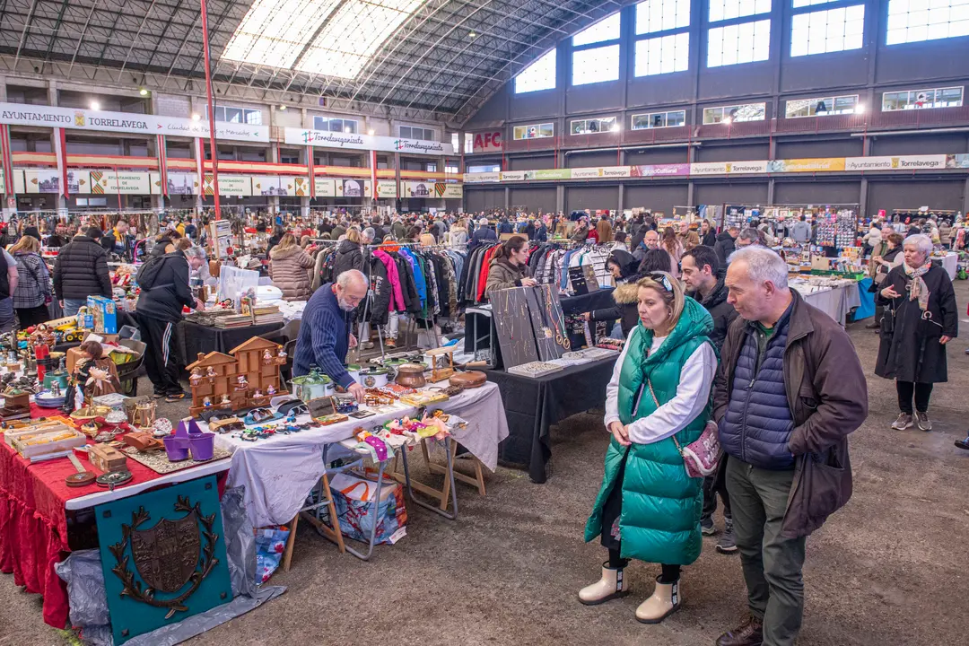 El Mercado Nacional de Ganados de Torrelavega acoge este fin de semana la XII edici&oacute;n de la feria 'Rec&iacute;clate'
