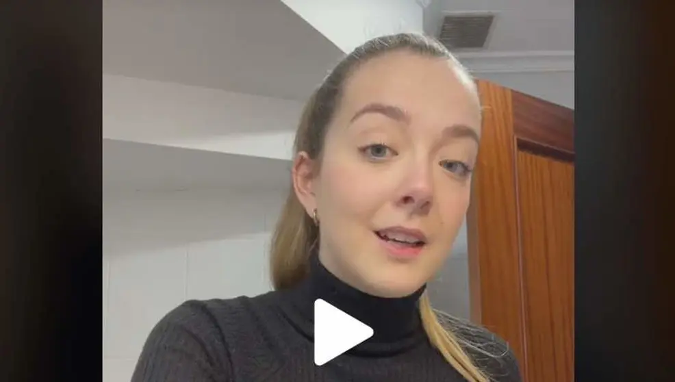 Carla (@social.carla), durante el v&iacute;deo en el que explica c&oacute;mo combatir los momentos de depresi&oacute;n