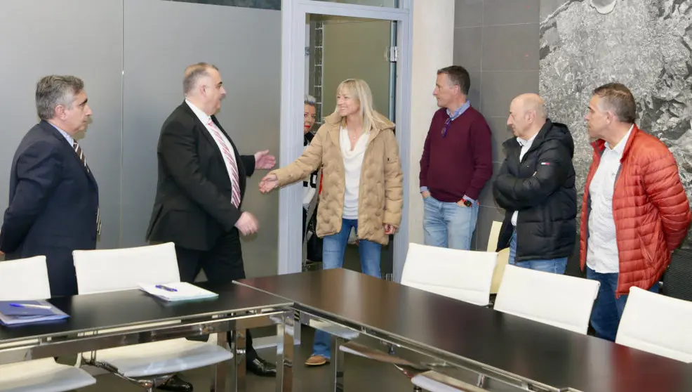 El consejero de Fomento, Ordenaci&oacute;n del Territorio y Medio Ambiente, Roberto Media, preside la Comisi&oacute;n de coordinaci&oacute;n de medidas contra la ocupaci&oacute;n ilegal