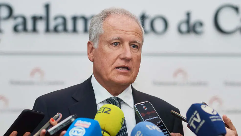 El consejero de Industria, Empleo, Innovaci&oacute;n y Comercio del Gobierno de Cantabria, Eduardo Arasti