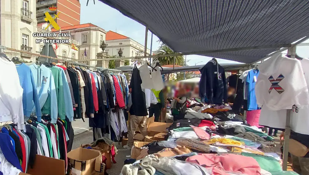 Intervenidos Laredo m&aacute;s de 1.100 art&iacute;culos