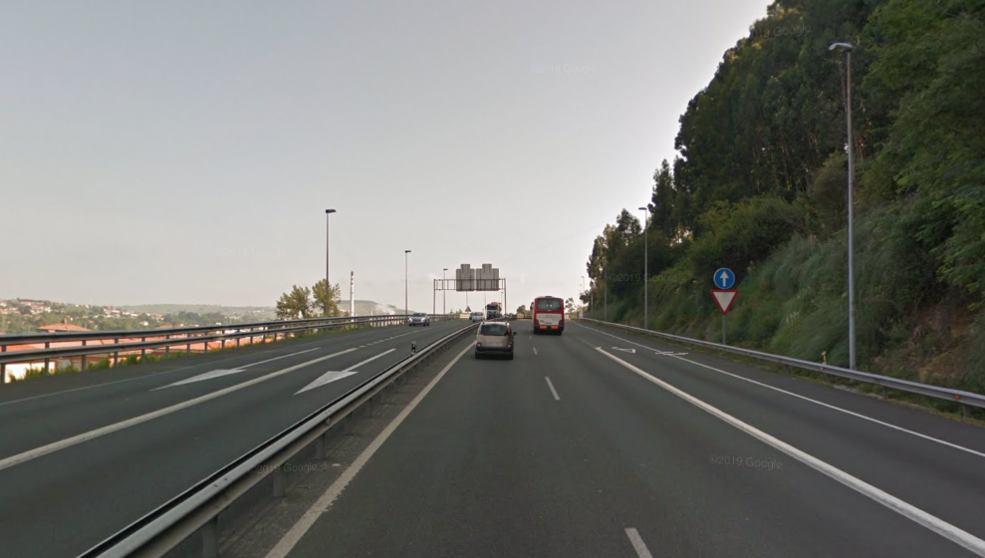 La A-67 direcci&oacute;n Santander a la altura de Barreda, Torrelavega