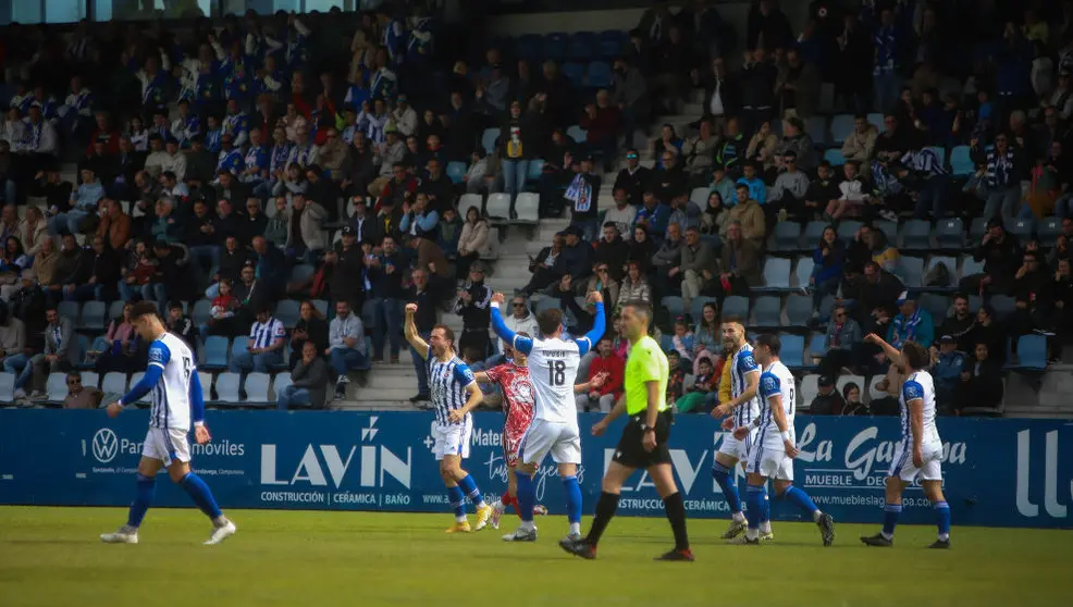 Fotograf&iacute;a de N&eacute;stor Revuelta y Beatriz Vila.