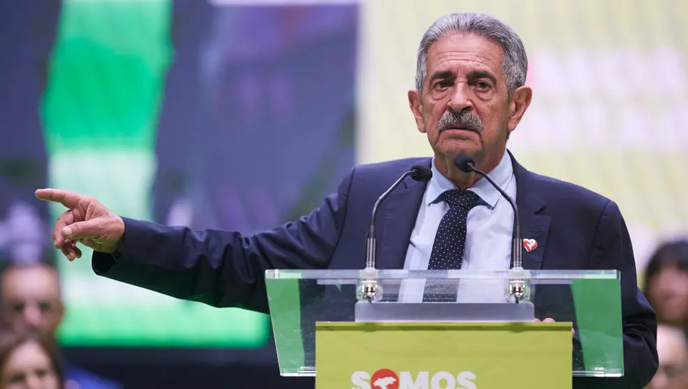 Miguel &Aacute;ngel Revilla