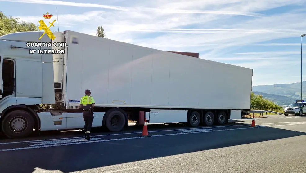 Control a un cami&oacute;n