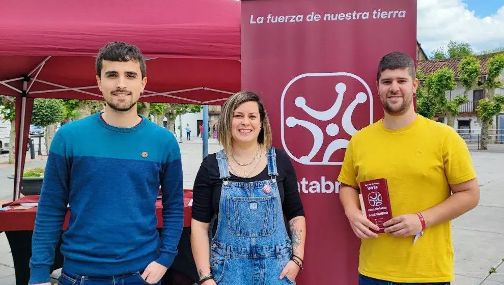 Cantabristas en Los Corrales | Foto de archivo