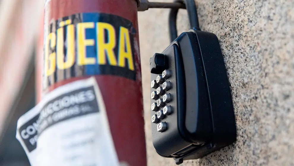 Cajet&iacute;n para llaves de un piso tur&iacute;stico