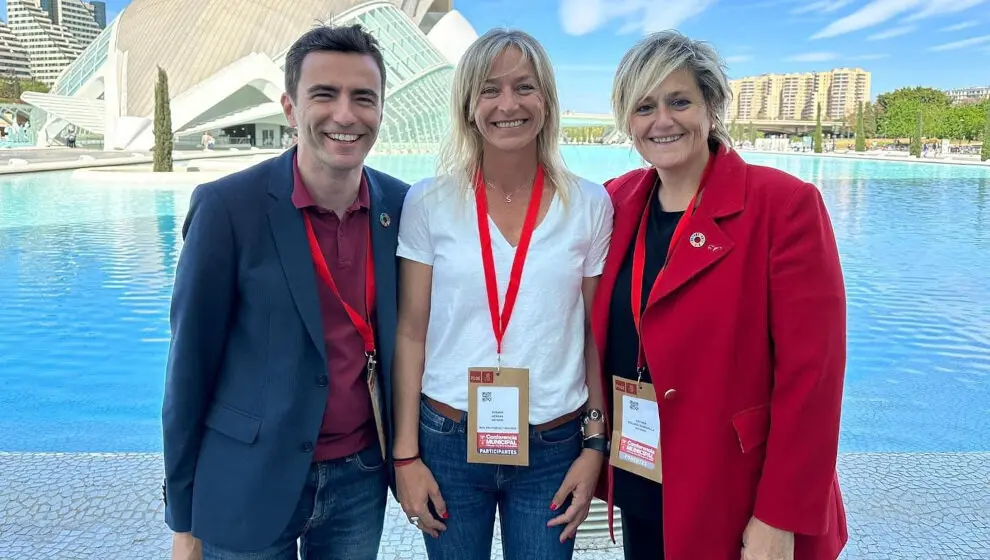 Herr&aacute;n encabeza una lista "municipalista, feminista y ecologista" para impulsar el proyecto de S&aacute;nchez en Cantabria