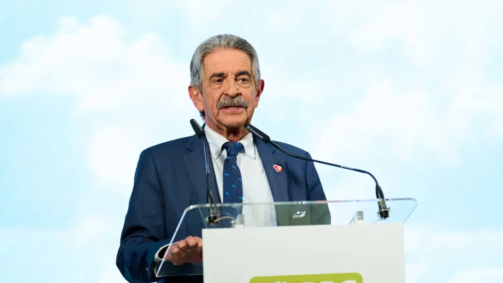 Miguel &Aacute;ngel Revilla