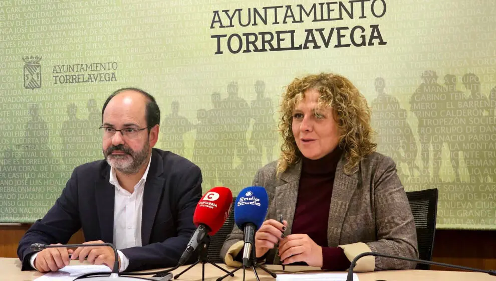 Los concejales de Obras P&uacute;blicas y Medio Ambiente, Jos&eacute; Luis Urraca y Patricia Portilla