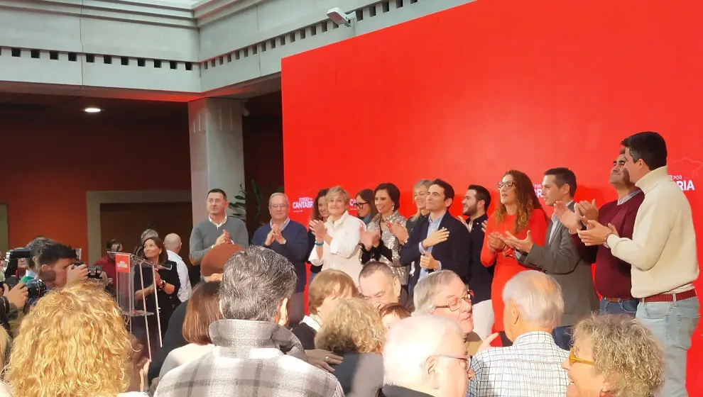 Acto de presentaci&oacute;n de la candidatura de Pedro Casares para liderar el PSOE de Cantabria