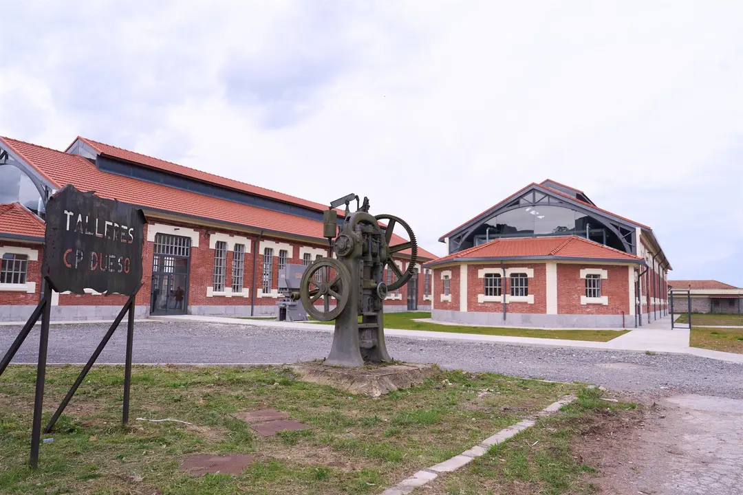 Inauguración de la reforma integral del centro penitenciario de El Dueso