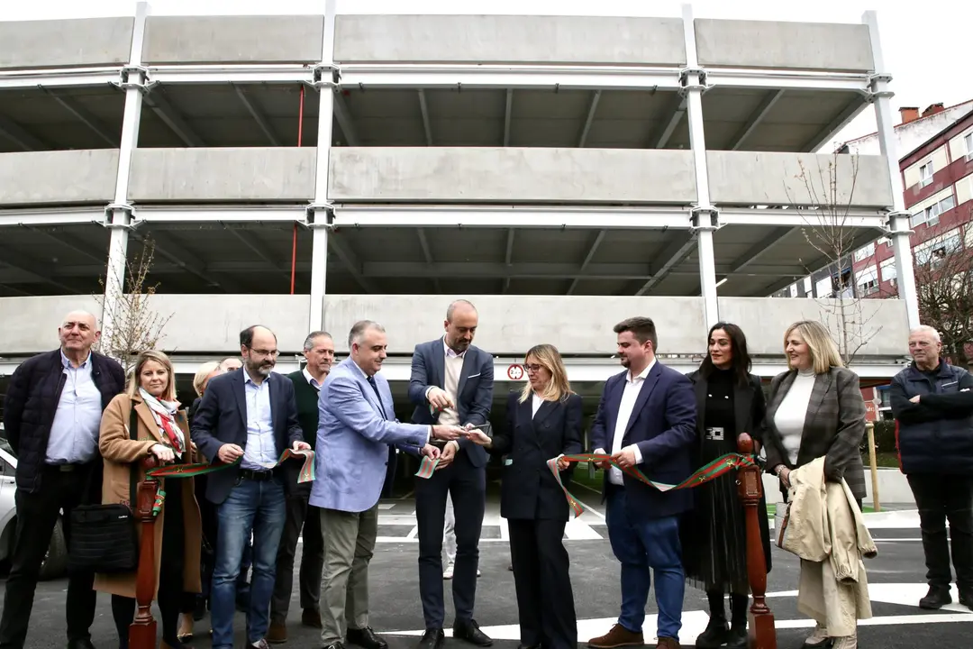 Inauguración del aparcamiento de La Carmencita