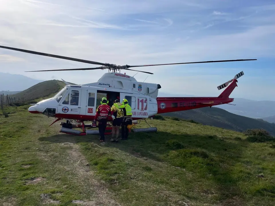 Evacuado en helicóptero un corredor de 'Los 10.000 del Soplao' con agotamiento extremo