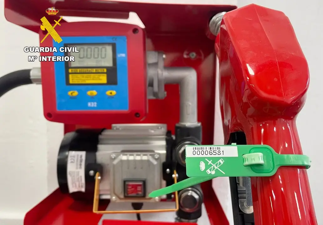 Surtidor precintado en la empresa de Colindres