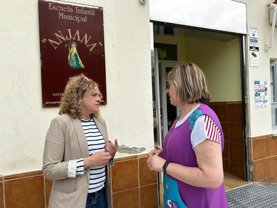La concejala Patricia Portilla en la escuela infantil Anjana
