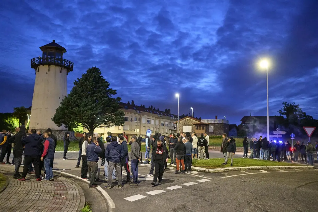 Trabajadores del metal durante la segunda jornada de la huelga del metal