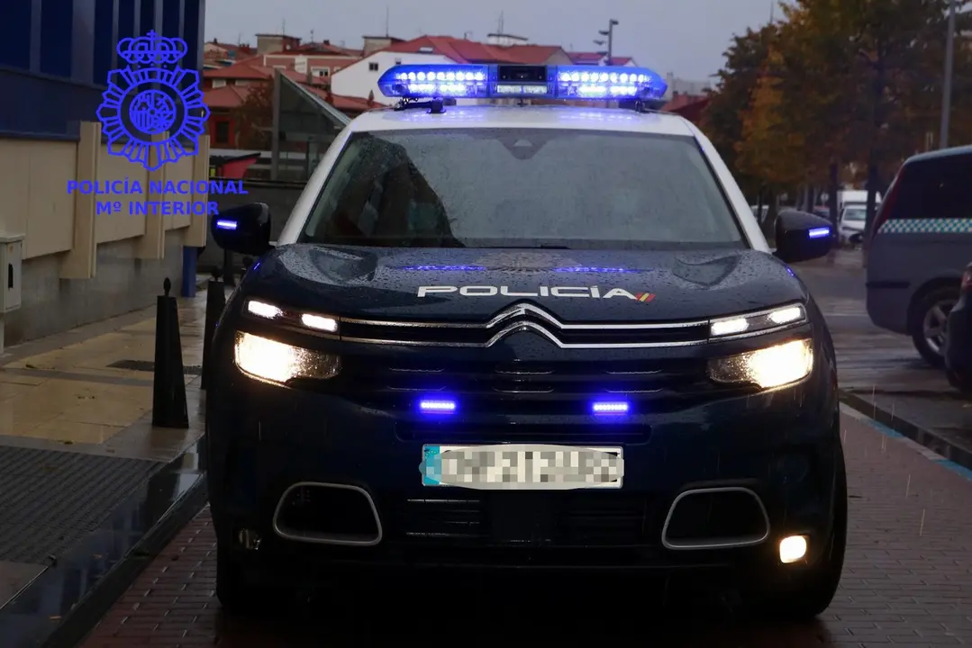 Coche de Policía Nacional