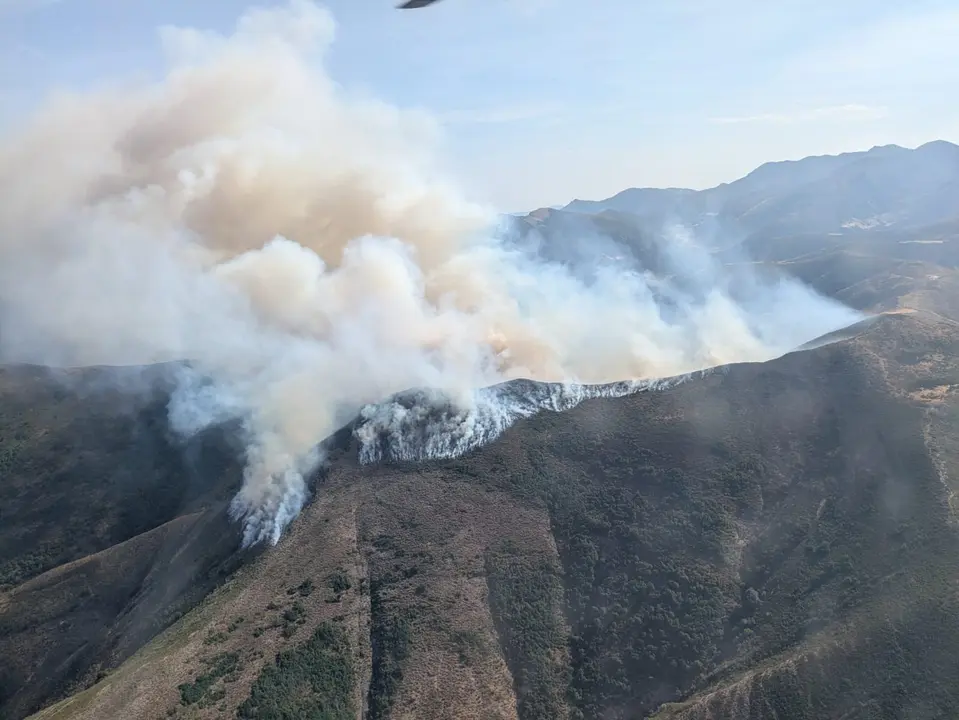 Imagen del incendio en Barniedo de la Reina