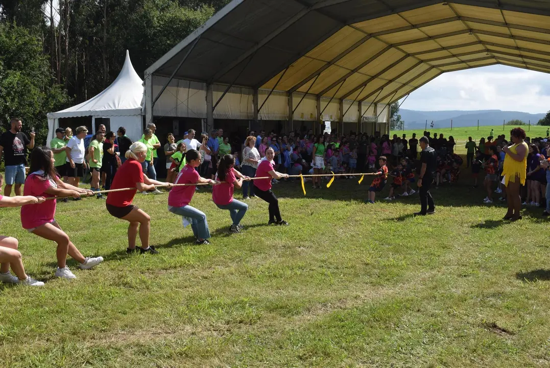 Piélagos traslada al 6 de septiembre el día de las Peñas de las fiestas de la Virgen de Valencia por el mal tiempo