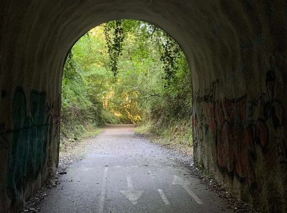 El t&uacute;nel de Mio&ntilde;o se cierra al tr&aacute;nsito durante tres semanas desde el pr&oacute;ximo lunes
