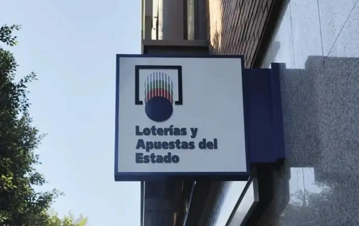 Archivo - Una administración de lotería. 