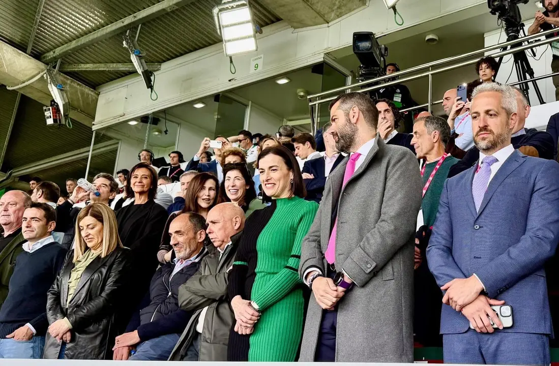La presidenta recibirá al Racing este martes y el Ayuntamiento el miércoles 