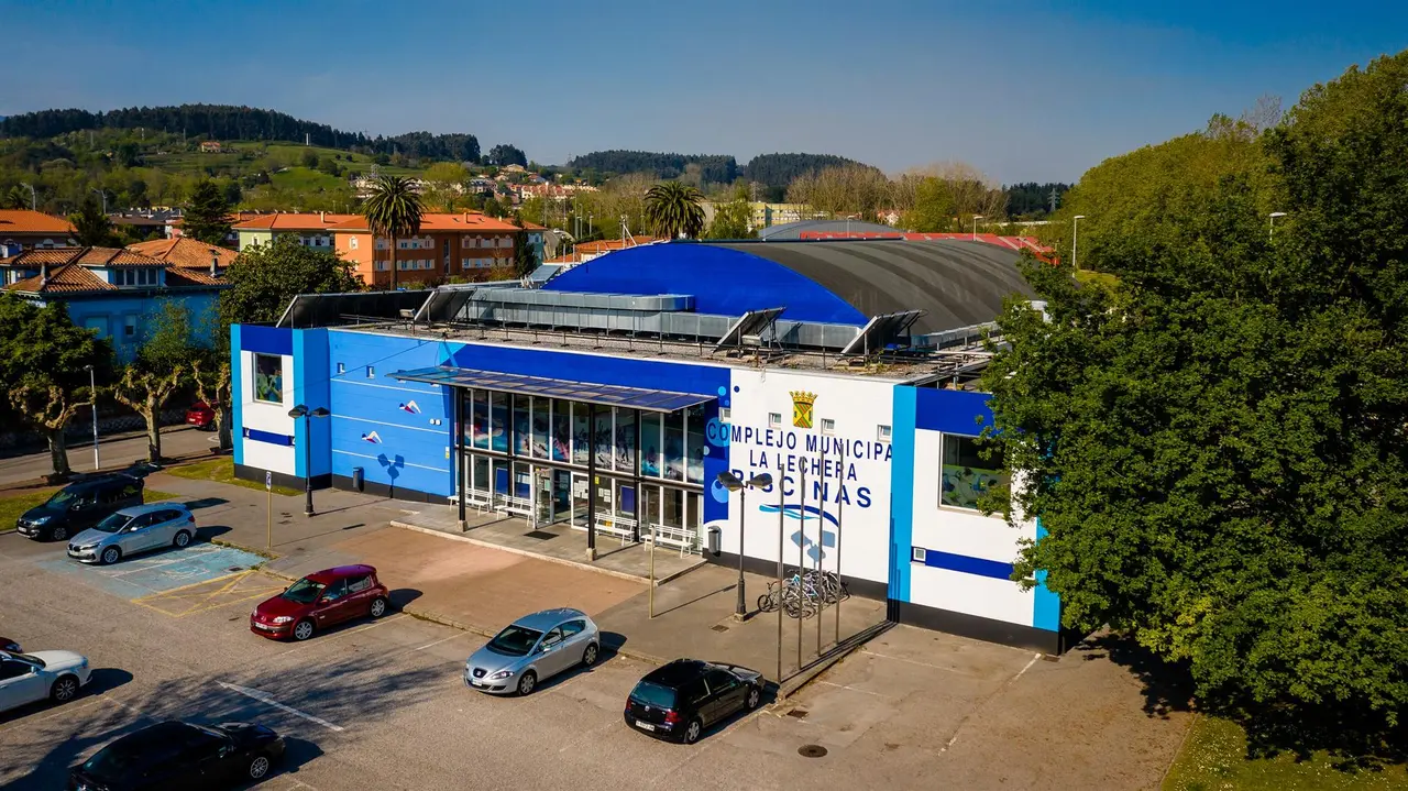 Piscina municipal de La Lechera
