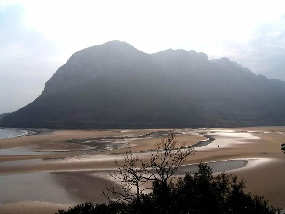 La playa de Oriñón 