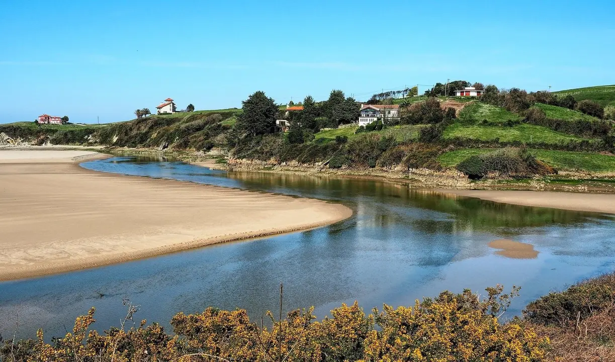 Ría en Cantabria 