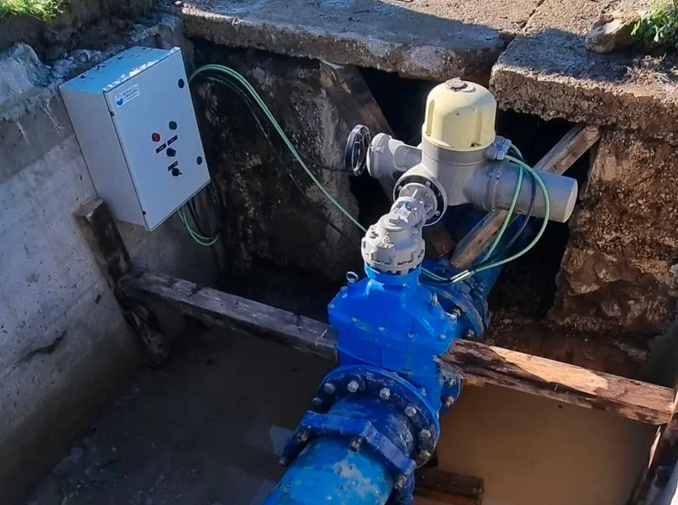 Vecinos de Pi&eacute;lagos denuncian "el caos" en el servicio de agua potable