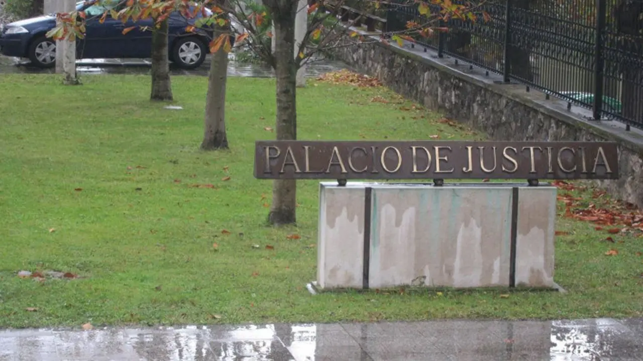 El juicio contra el acusado se celebrar&aacute; este lunes, 30 de mayo, a partir de las 9.30 horas en la Secci&oacute;n Tercera de la Audiencia de Cantabria.