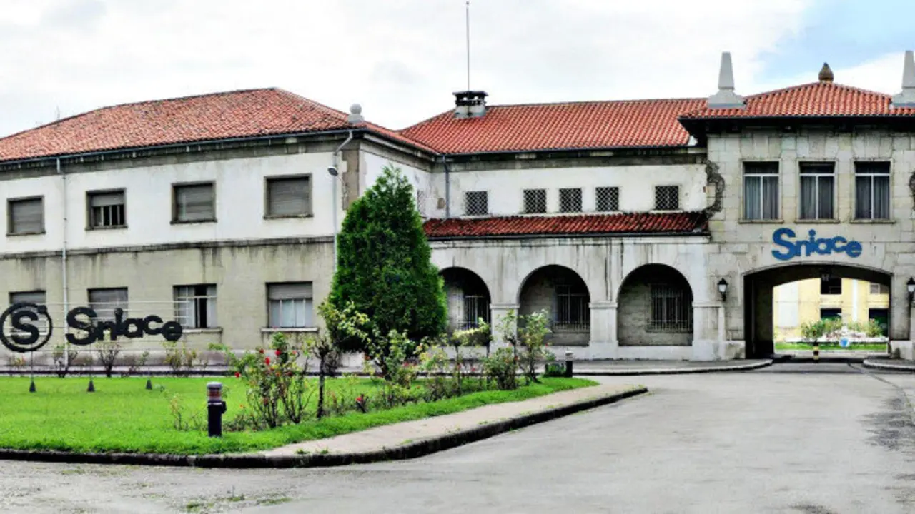 Exteior de la f&aacute;brica