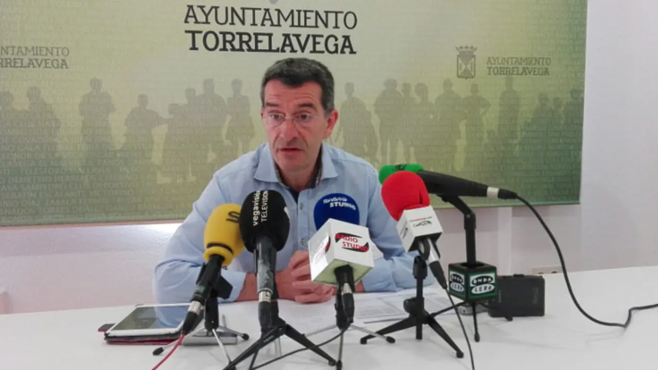 Este lunes en rueda de prensa el concejal de Hacienda, Pedro P&eacute;rez Noriega,