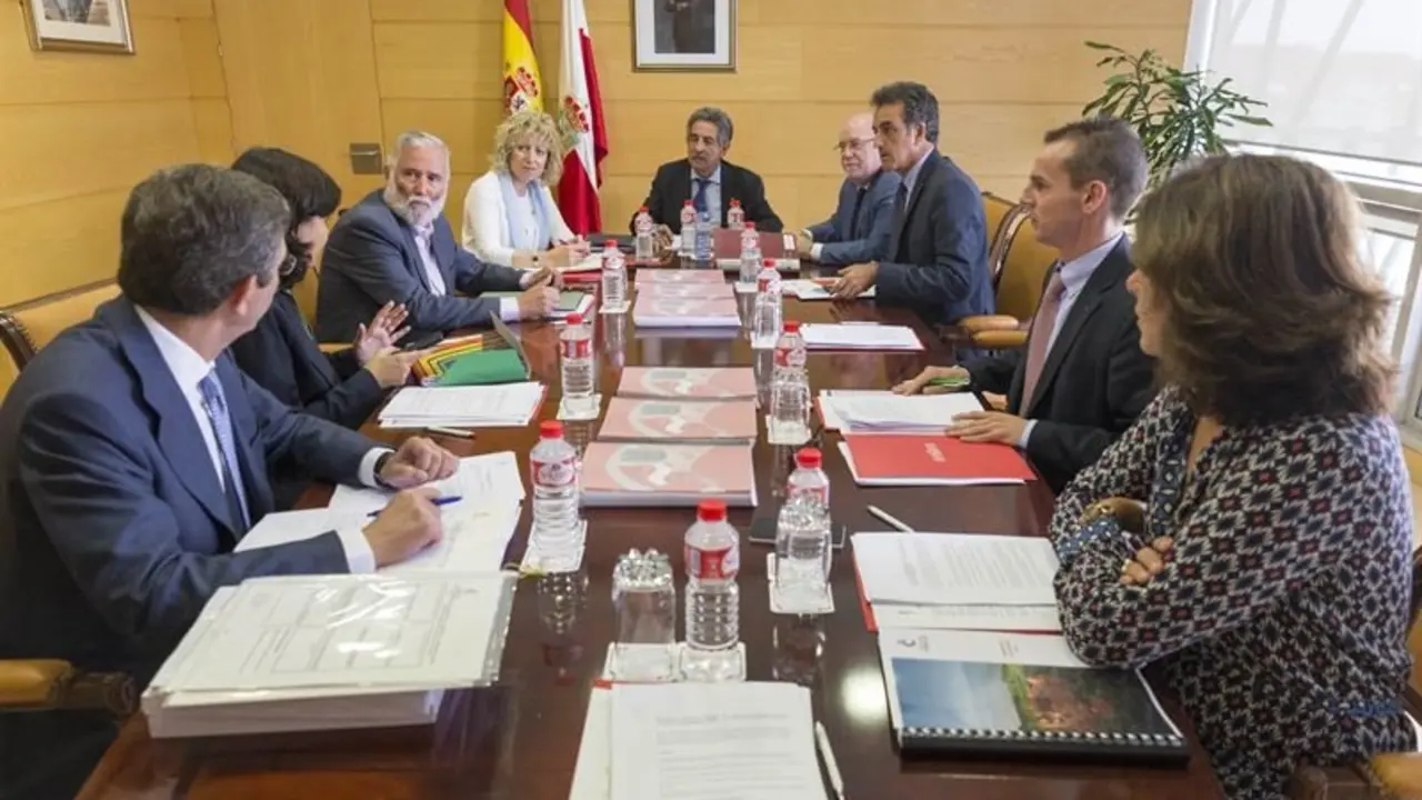 El Patronato, presidido por el jefe del Ejecutivo c&aacute;ntabro, Miguel &Aacute;ngel Revilla, junto al equipo de Gobierno regional