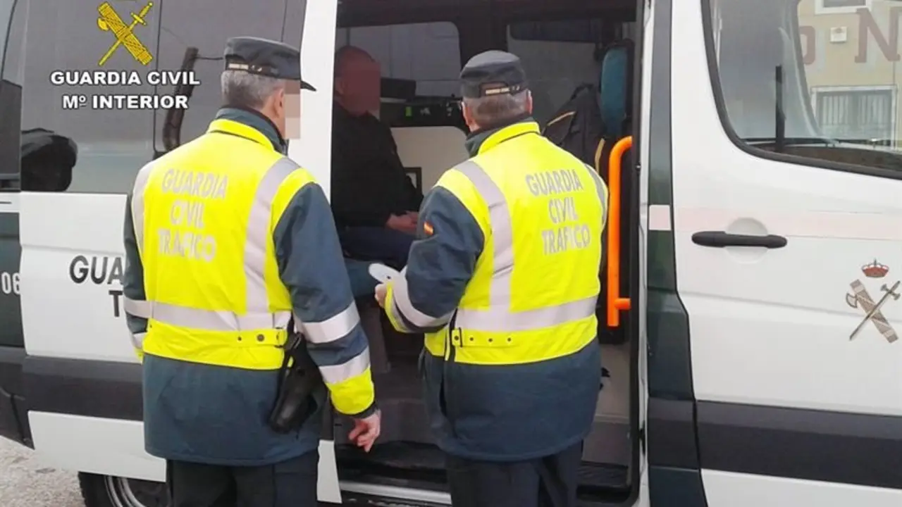 En esta campa&ntilde;a se va a incidir en el estado de los neum&aacute;ticos, alumbrado y se&ntilde;alizaci&oacute;n, placas de matr&iacute;cula, documentaci&oacute;n del veh&iacute;culo e ITV