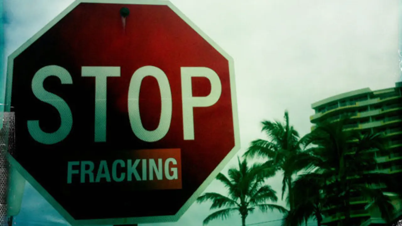 Ecologistas en Acci&oacute;n Cantabria ha solicitado al Ministerio de Industria que "certifique" si ha prorrogado el permiso