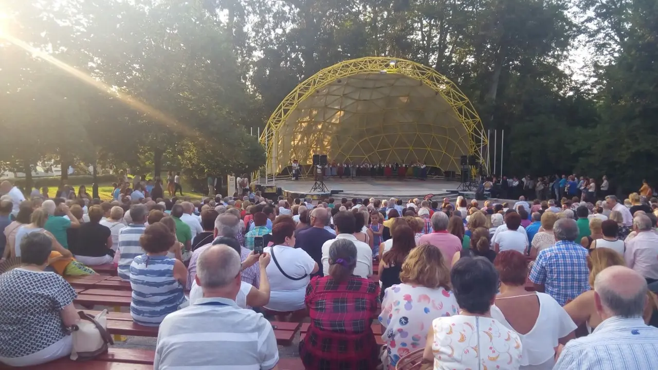 El p&uacute;blico est&aacute; respondiendo a los actos organizados durante la Patrona
