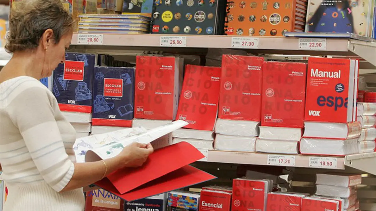 La 'vuelta al cole' supone para los padres un gasto extra en septiembre