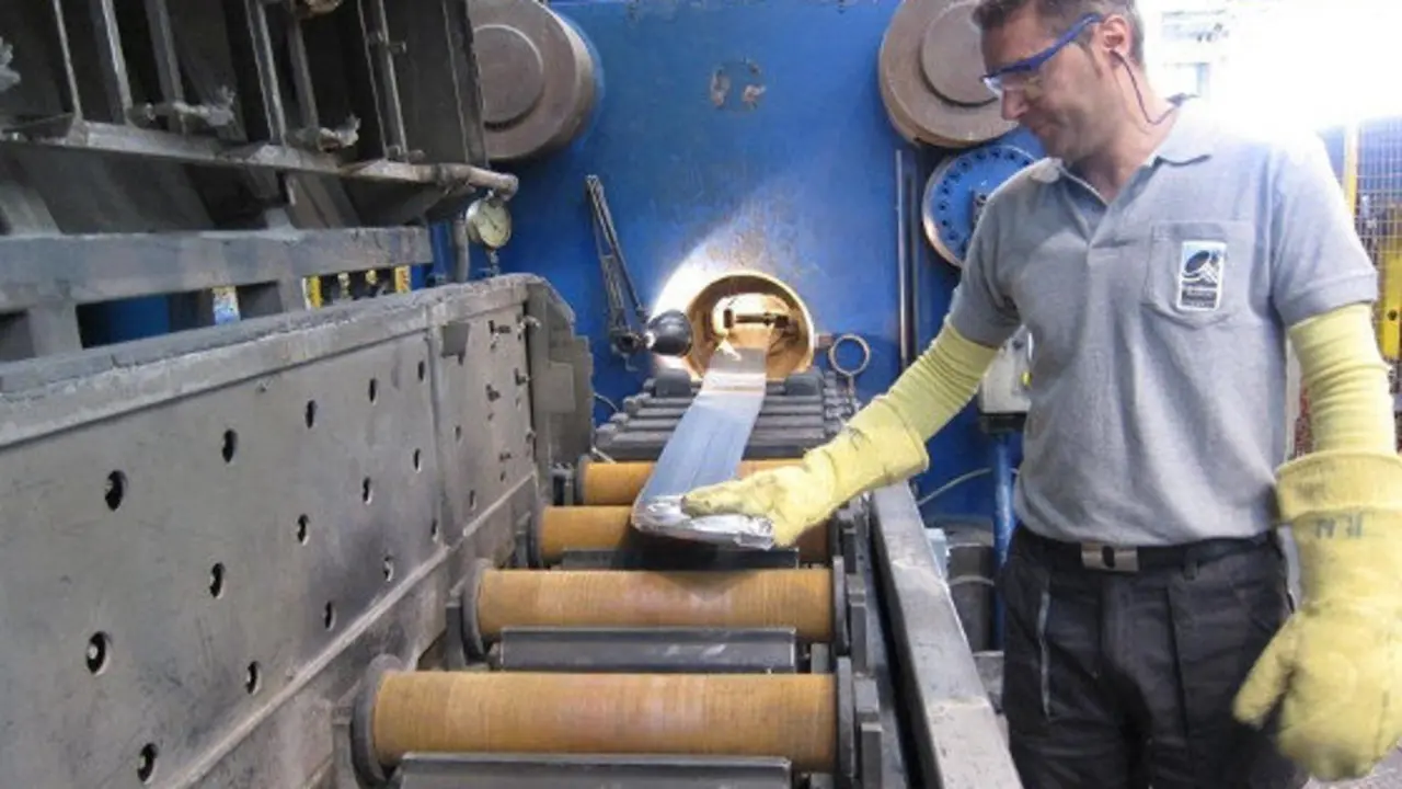 El mayor crecimiento en comparaci&oacute;n con enero-marzo se produjo en el sector del comercio, transporte, hosteler&iacute;a, informaci&oacute;n y comunicaciones con un 1,4%