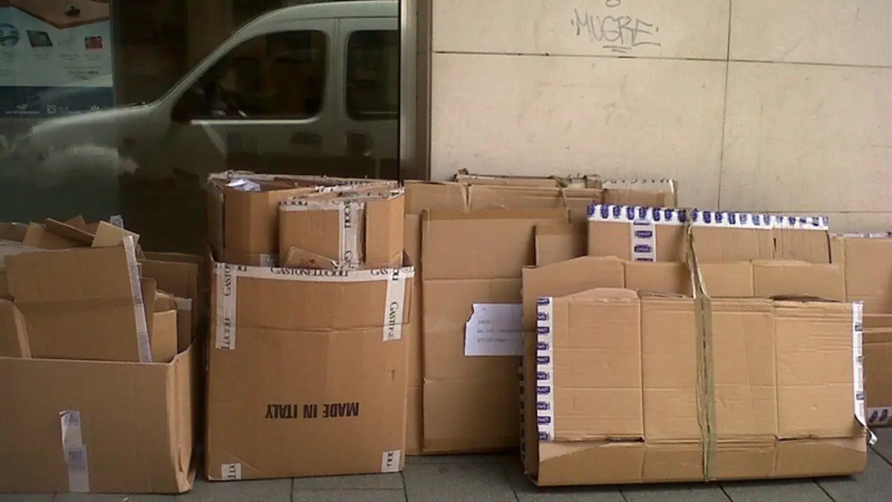 Recogida cart&oacute;n Torrelavega