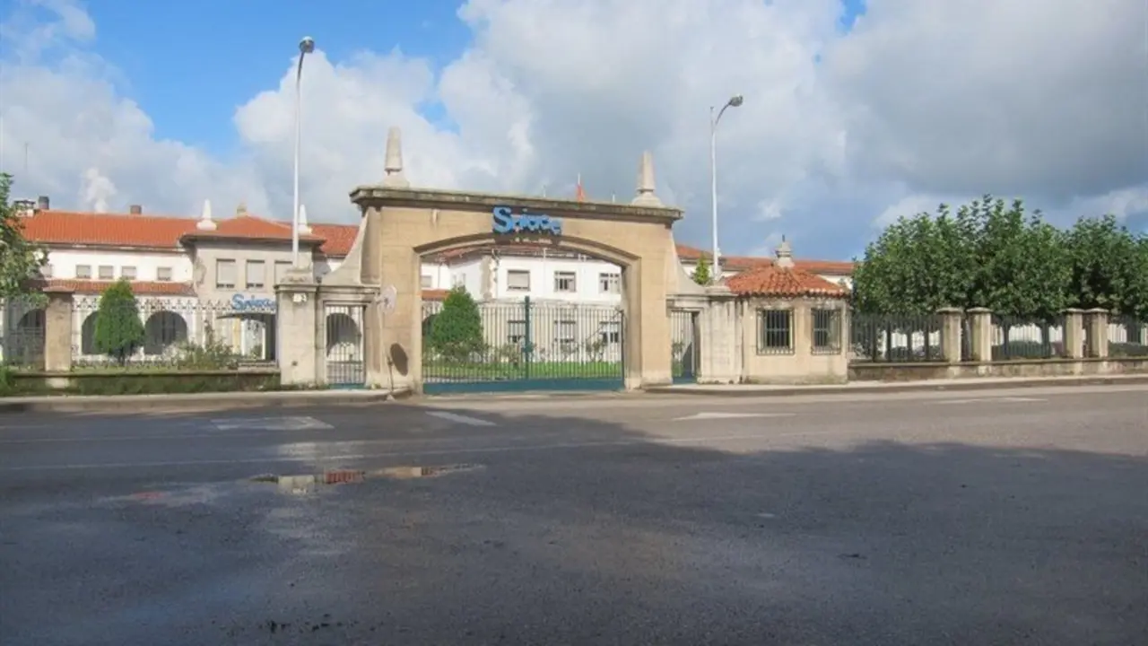 Rotonda junto a Sniace