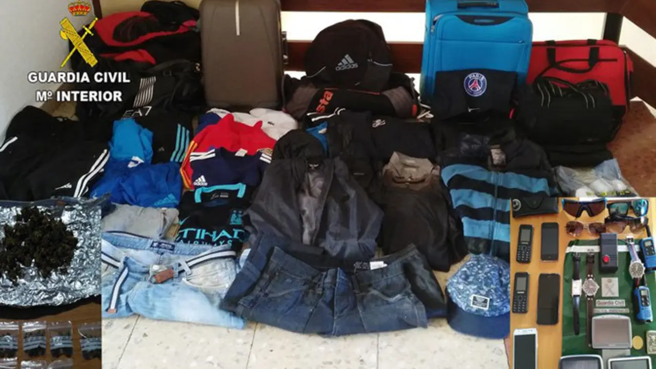 Material incautado durante la operaci&oacute;n